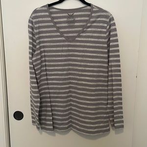 Faded Glory: Long Sleeve Heather Grey & White Metallic Stripe Shirt (XL/ 16-18)